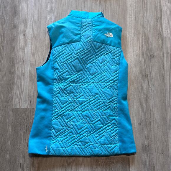 Women’s The North Face Sky Light Blue Zip Up Quilted Puffer Vest Jacket Sz M Ski - Picture 3 of 9